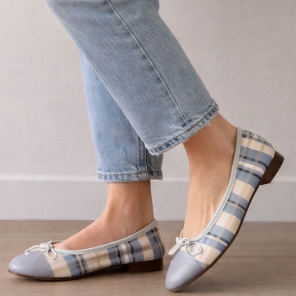 Made in Italy Blue Plaid Ballet Flats Cap Toe Leather Trim Classic Preppy Chick